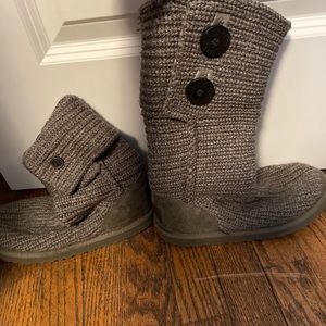 UGG Classic Cardy knit Boot - GIRLS size 3
